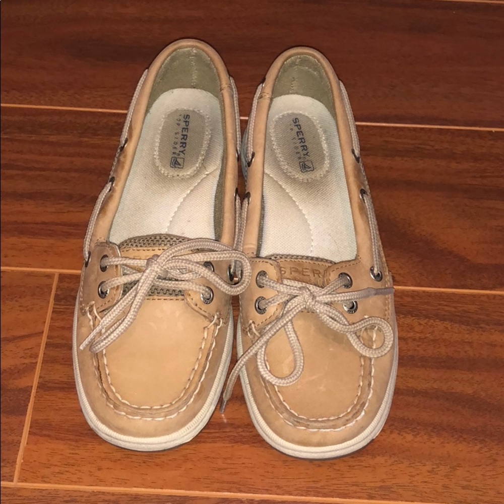 Women’s Sperry topsider
